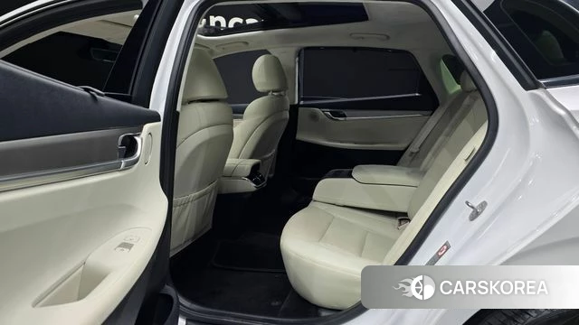 Hyundai The New Grandeur IG Hybrid 2022 Белый из Кореи, фото 3