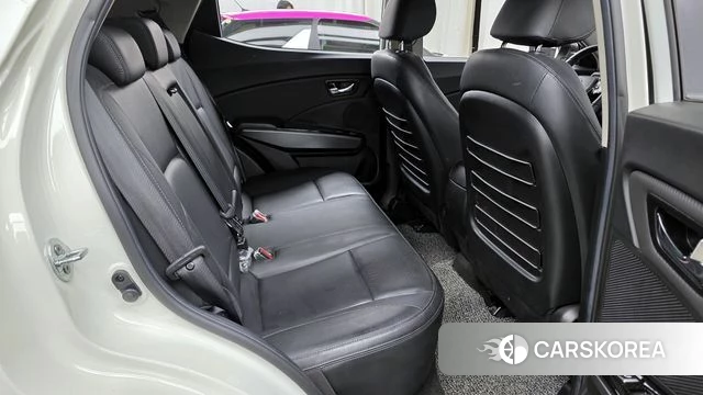 Ssangyong Berry New Tivoli 2023 Белый из Кореи, фото 3
