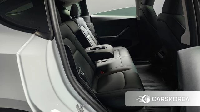 Tesla Model Y 2024 Белый из Кореи, фото 3