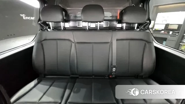 Hyundai Staria 2022 Серый из Кореи, фото 3