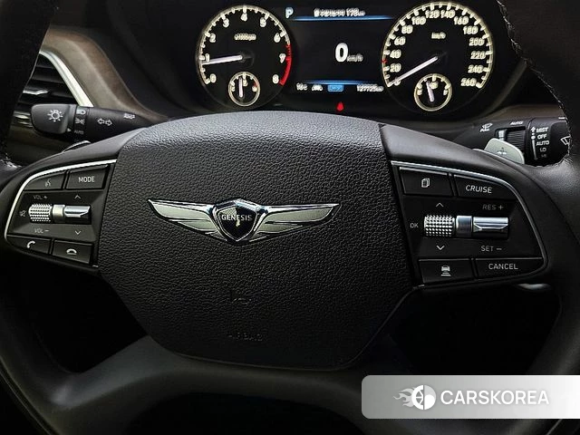 Genesis G90 2019 Черный из Кореи, фото 3