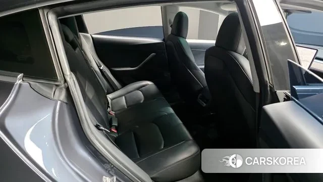 Tesla Model 3 2020 Серый из Кореи, фото 3