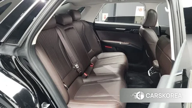 Hyundai Grandeur Hybrid (GN7) 2023 Черный из Кореи, фото 3