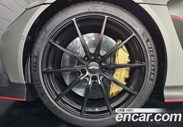 Aston Martin Vantage 2nd Generation id 2627008 из Кореи 3