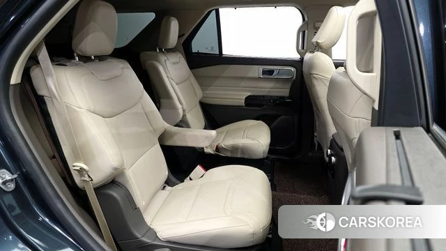 Ford Explorer 6th Generation 2022 Серый из Кореи, фото 3