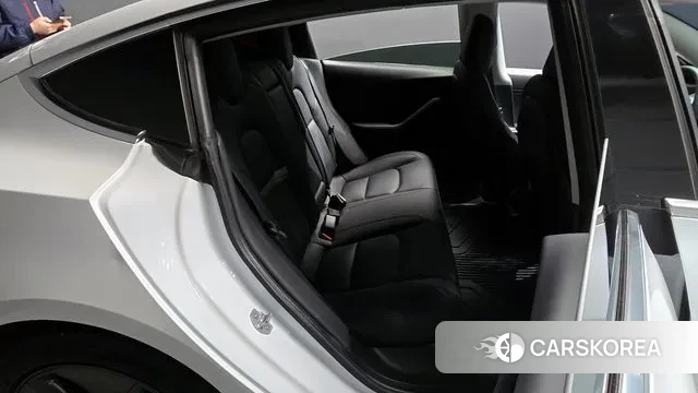 Tesla Model 3 2020 Белый из Кореи, фото 3