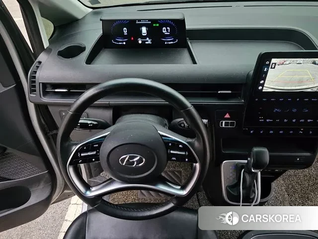 Hyundai Staria 2022 Серебряный двухцветный из Кореи, фото 3