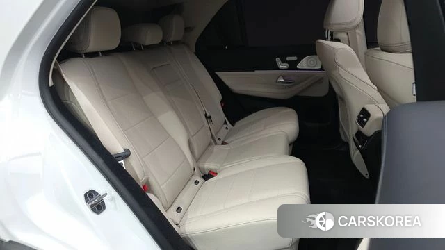 Mercedes-Benz GLE-Class W167 2026 Белый из Кореи, фото 3