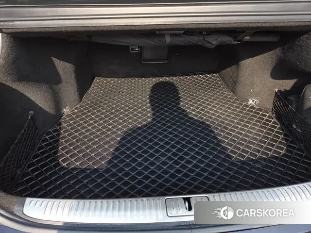 Genesis G90 2019 Черный из Кореи, фото 3