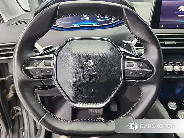 Peugeot 5008 second generation 2018 Серый из Кореи, фото 3