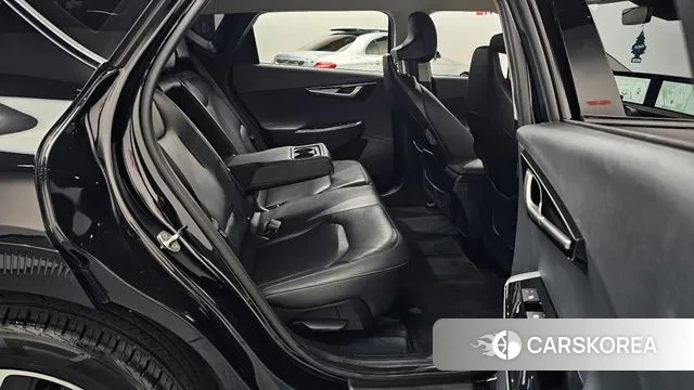 Kia EV6 2022 Черный из Кореи, фото 3