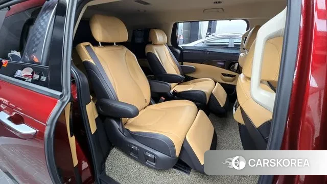 Kia Carnival 4th generation 2020 Красный из Кореи, фото 3