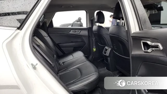 Kia Sportage 5th Generation 2021 Белый из Кореи, фото 3