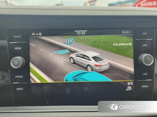 Volkswagen 7th Generation of Jetta 2024 Белый из Кореи, фото 3