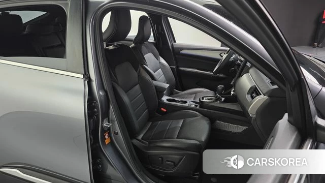 Renault Korea (Samsung) Arcana 2024 Серый из Кореи, фото 3