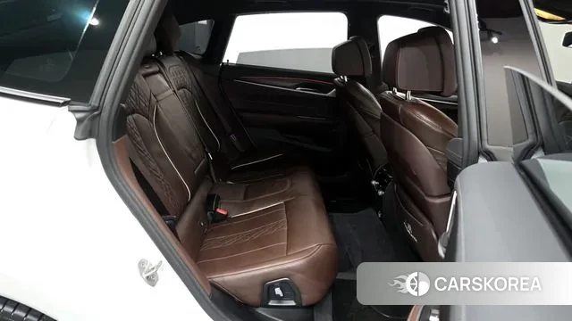 BMW 6 Series GT (G32) 2022 Белый из Кореи, фото 3