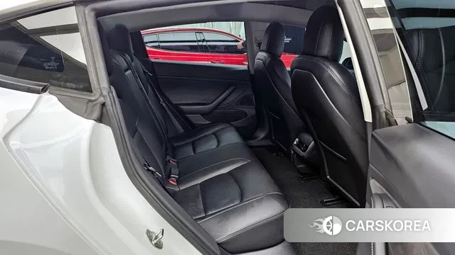 Tesla Model 3 2021 Белый из Кореи, фото 3