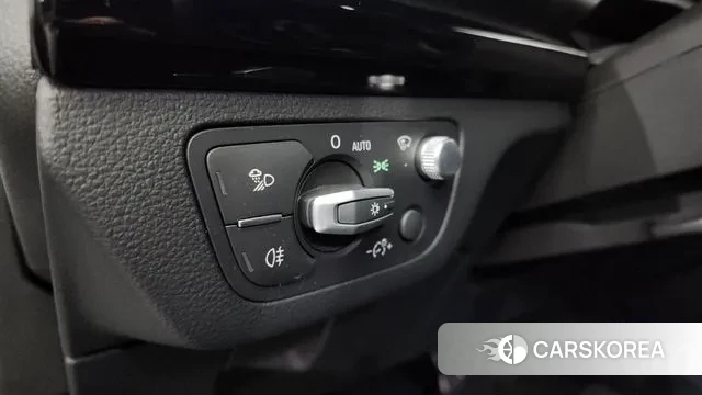 Audi Q5 (FY) 2022 Белый из Кореи, фото 3