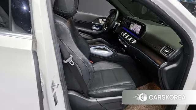 Mercedes-Benz GLE-Class W167 2023 Белый из Кореи, фото 3