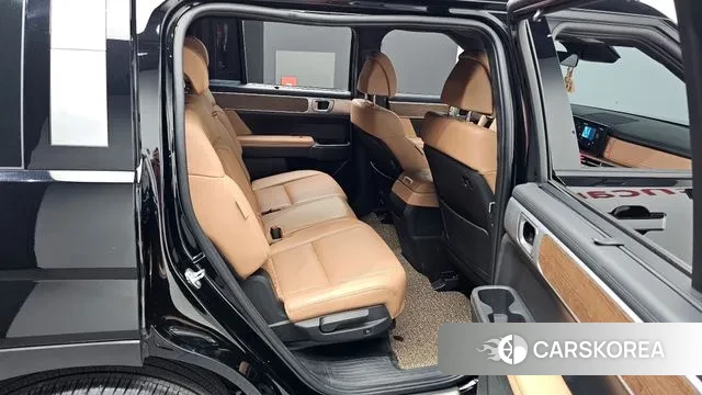 Hyundai Santa Fe (MX5) 2023 Черный из Кореи, фото 3