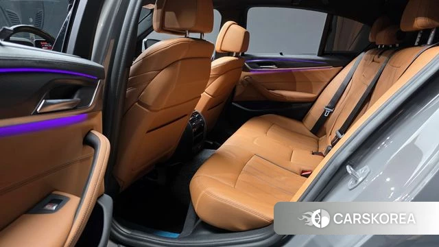 BMW 5 Series (G30) 2022 Серый из Кореи, фото 3