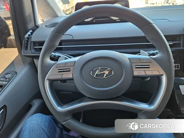 Hyundai Staria 2022 Черный из Кореи, фото 3