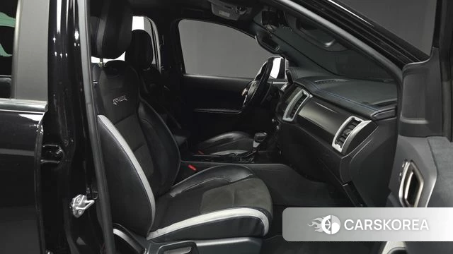 Ford Ranger 3rd Generation 2022 Черный из Кореи, фото 3