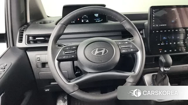 Hyundai Staria 2024 Белый из Кореи, фото 3