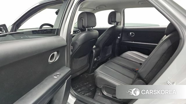 Hyundai Ionic 5 2021 Серебристо-серый из Кореи, фото 3