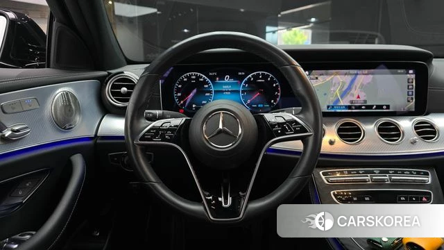 Mercedes-Benz E-Class W213 2021 Черный из Кореи, фото 3