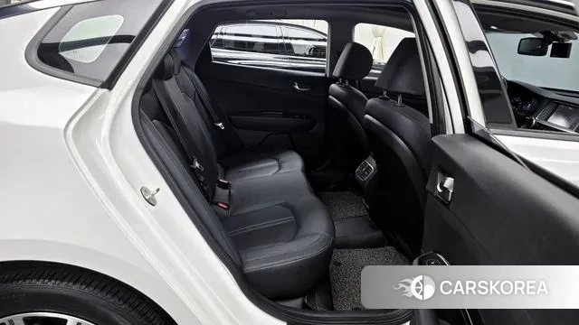 Kia The New K5 2nd generation 2018 Белый из Кореи, фото 3