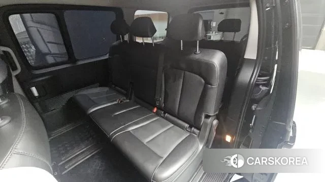 Hyundai Staria 2021 Черный из Кореи, фото 3