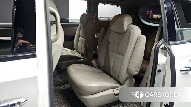 Kia All New Carnival 2018 Белый из Кореи, фото 3