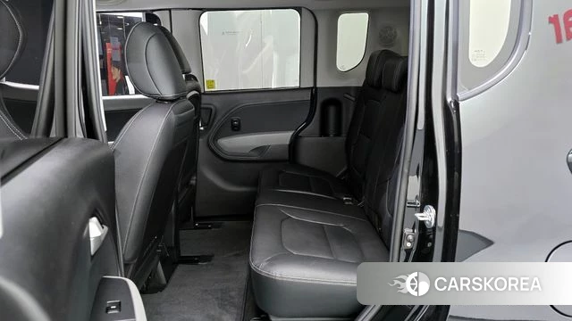 Kia The New Kia Ray 2023 Черный из Кореи, фото 3