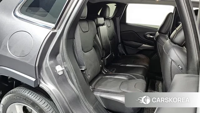 Jeep Cherokee (KL) 2021 Серый из Кореи, фото 3