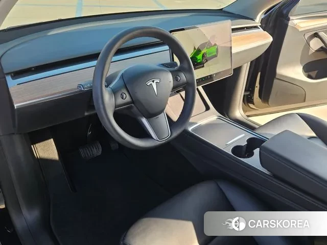 Tesla Model Y 2022 Черный из Кореи, фото 3