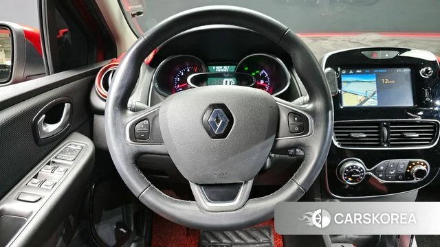 Renault Korea (Samsung) Clio 2019 Красный из Кореи, фото 3