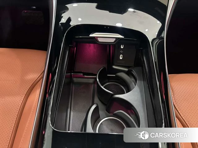 Mercedes-Benz GLC 2026 Черный из Китая, фото 3