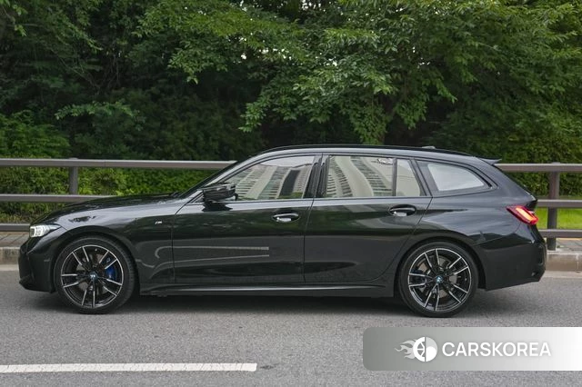 BMW 3 Series (G20) 2023 Черный из Кореи, фото 3