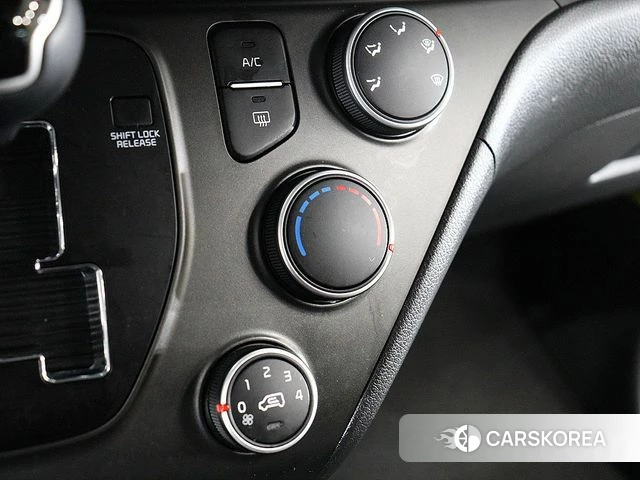 Kia The New Kia Ray 2022 Черный из Кореи, фото 3