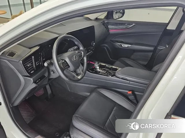 Lexus NX350h Second generation 2025 Белый из Кореи, фото 3