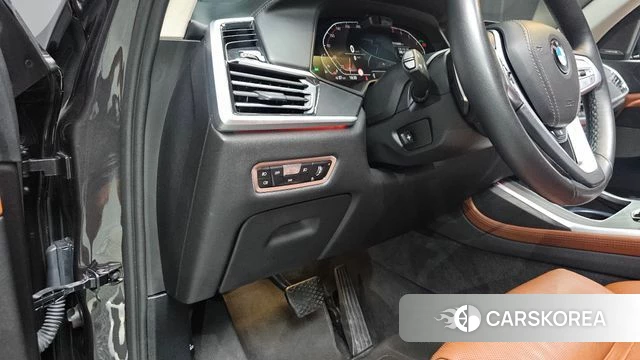 BMW X7 (G07) 2022 Серый из Кореи, фото 3