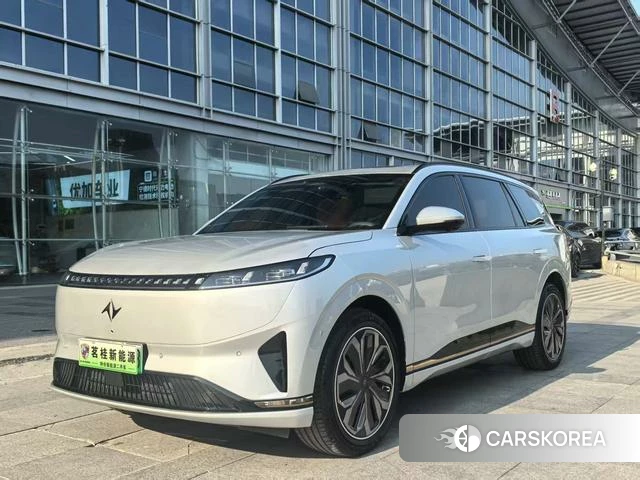 Dongfeng Yipai eπ008 2025 Серебристо-серый из Китая, фото 3