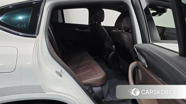 BMW X4 (G02) 2022 Белый из Кореи, фото 3