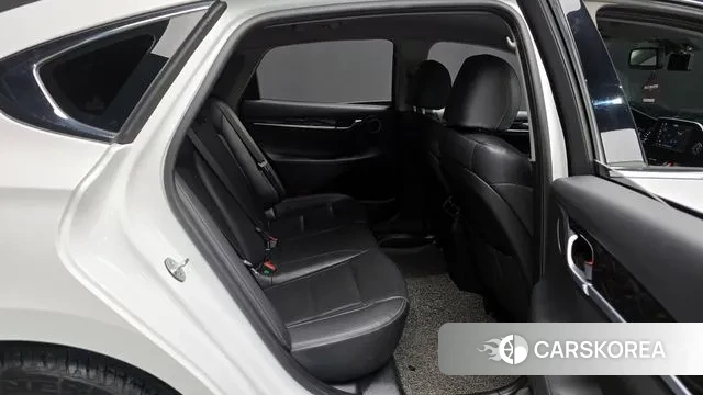 Hyundai Grandeur IG 2019 Белый из Кореи, фото 3