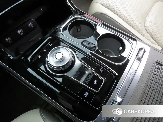 Kia Carnival 4th generation 2022 Белый из Кореи, фото 3