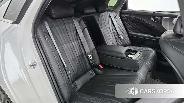 Kia K8 2023 Белый из Кореи, фото 3