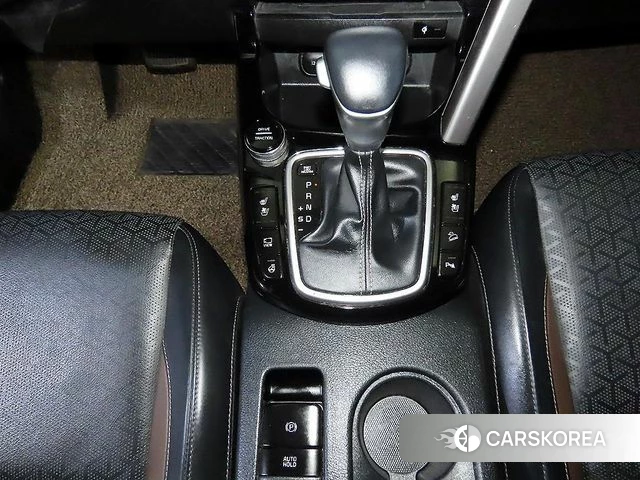 Kia Seltos 2019 Серебристо-серый из Кореи, фото 3