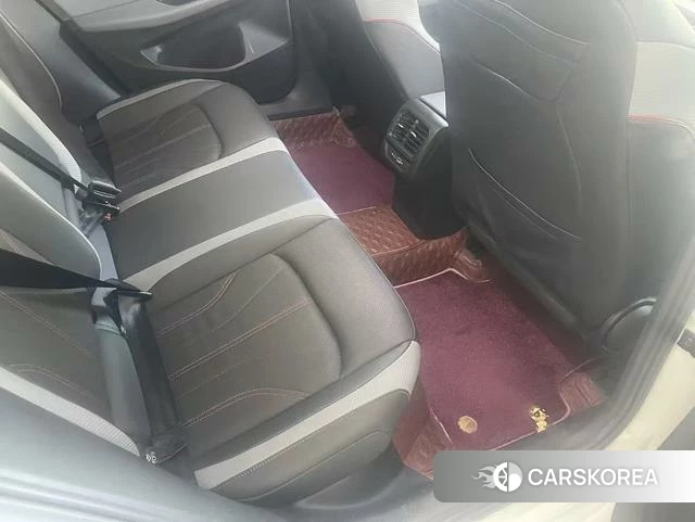 Volkswagen Lingdu 2023 Белый из Китая, фото 3
