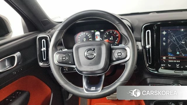 Volvo XC40 2018 Белый из Кореи, фото 3